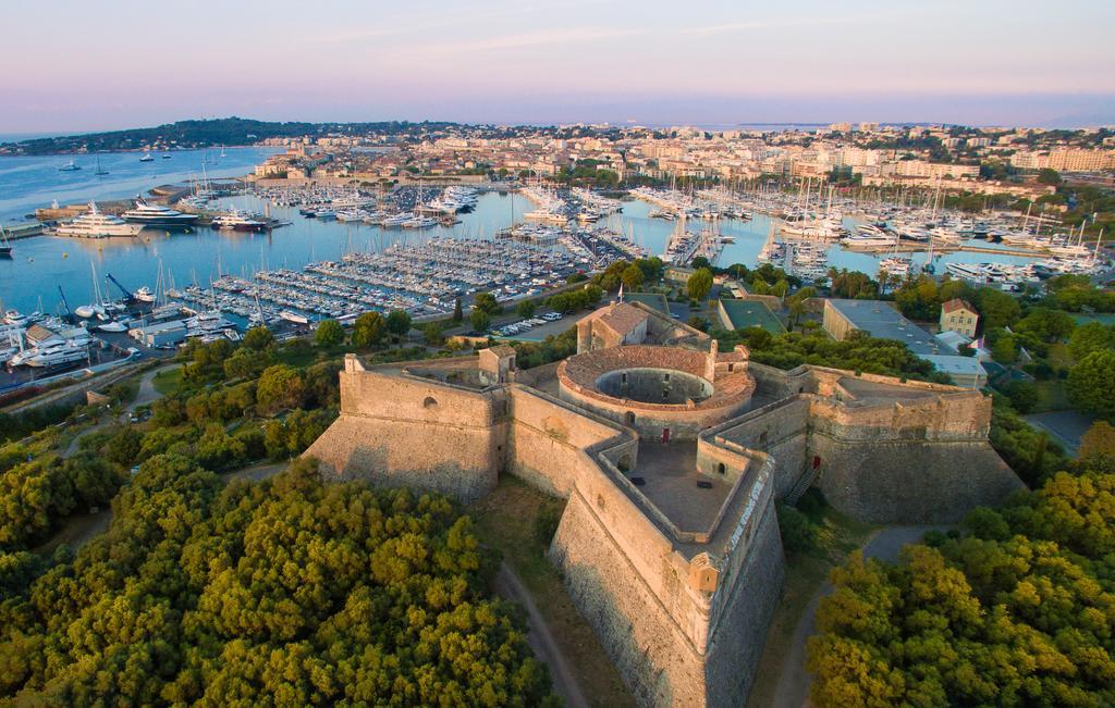 Maisonnette Medievale By Icasamia Lägenhet Antibes Rum bild